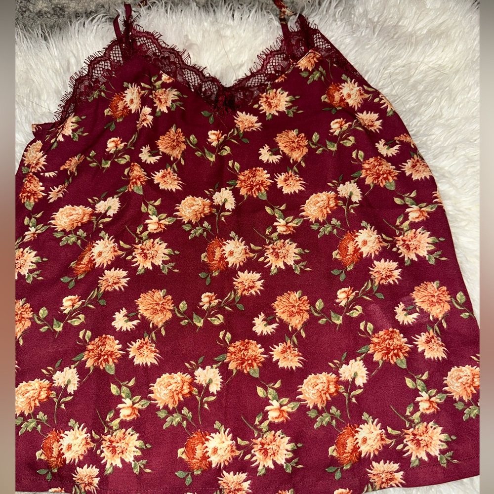 Forever 21 size Medium Polyester Floral tank with lace trim.